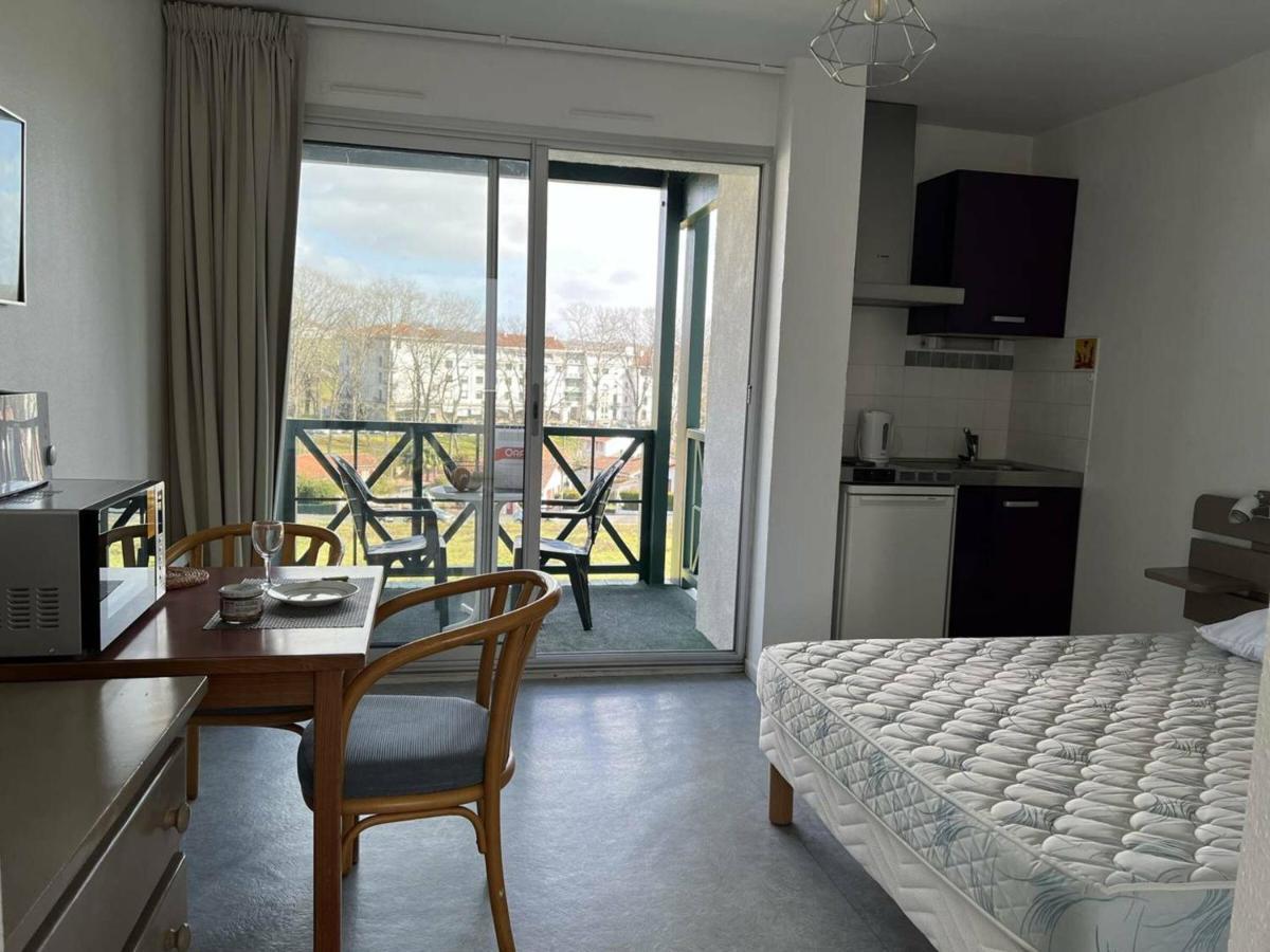 Studio Lilas A Cambo-Les-Bains : Terrasse, Parking, Proche Thermes, Internet, Animaux Acceptes - Fr-1-495-96 מראה חיצוני תמונה
